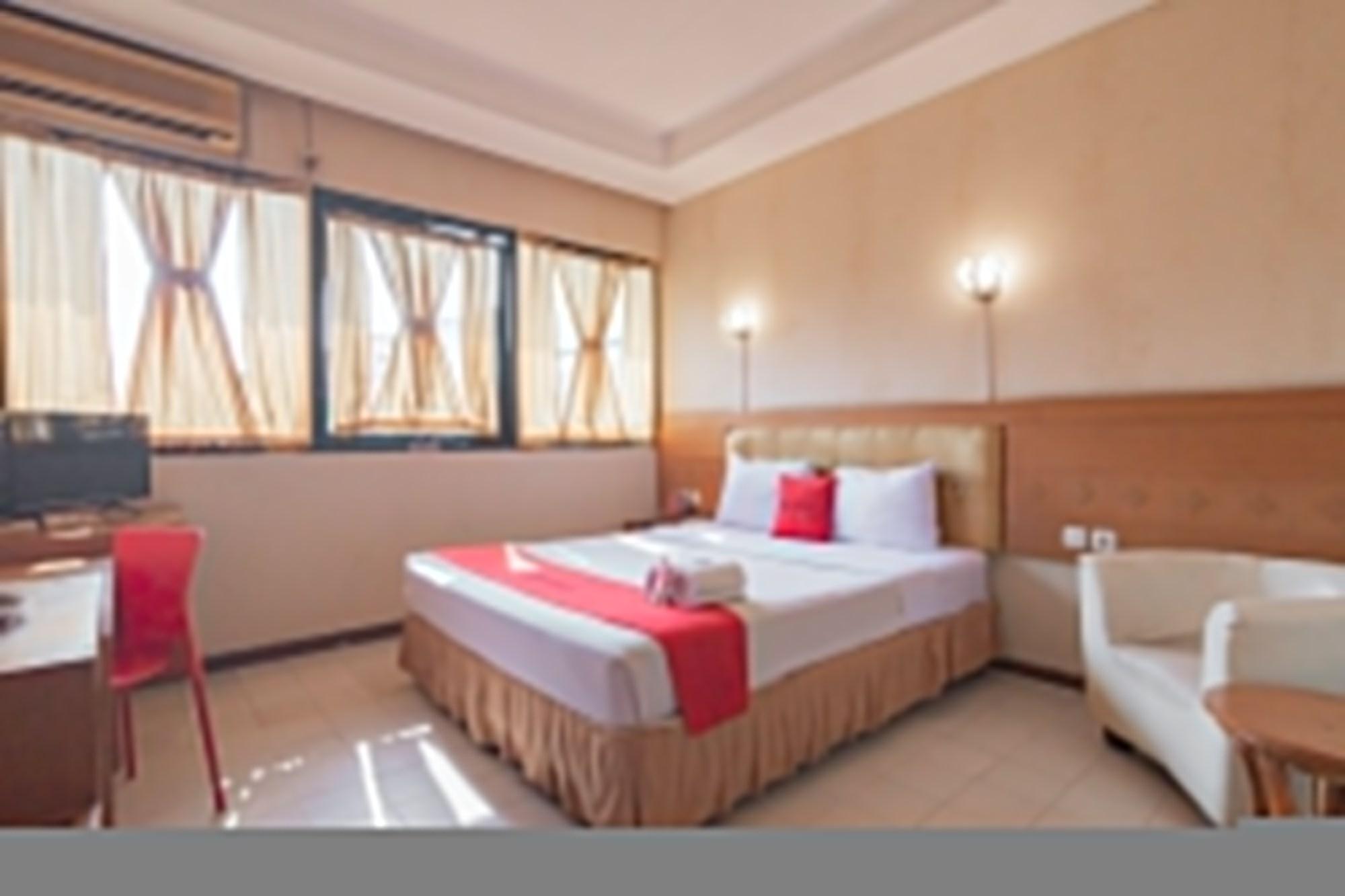Reddoorz Plus @ Sukamulya Pasteur 2 Μπαντούνγκ Εξωτερικό φωτογραφία
