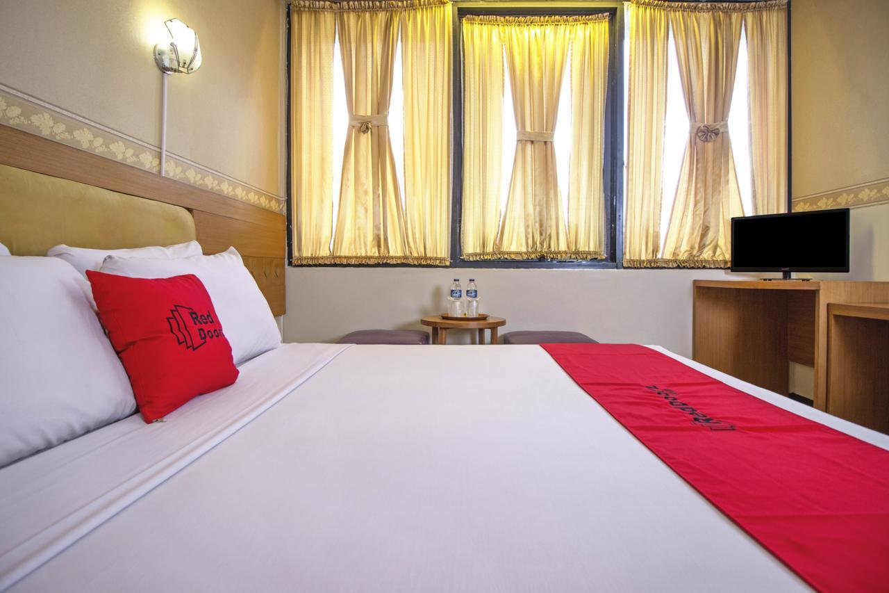 Reddoorz Plus @ Sukamulya Pasteur 2 Μπαντούνγκ Εξωτερικό φωτογραφία
