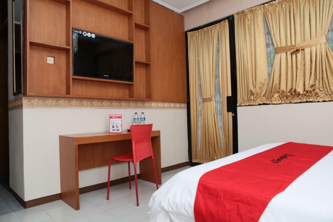 Reddoorz Plus @ Sukamulya Pasteur 2 Μπαντούνγκ Εξωτερικό φωτογραφία
